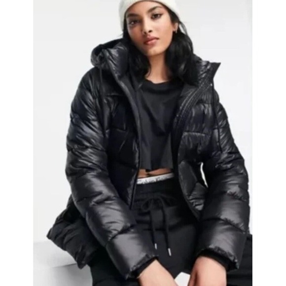Vince Camuto Black Puffer Jacket Coat M Grunge Hooded Streetwear Shiny Quilted - Picture 2 of 16